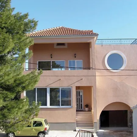 Apartment Apartment Brodarica 8